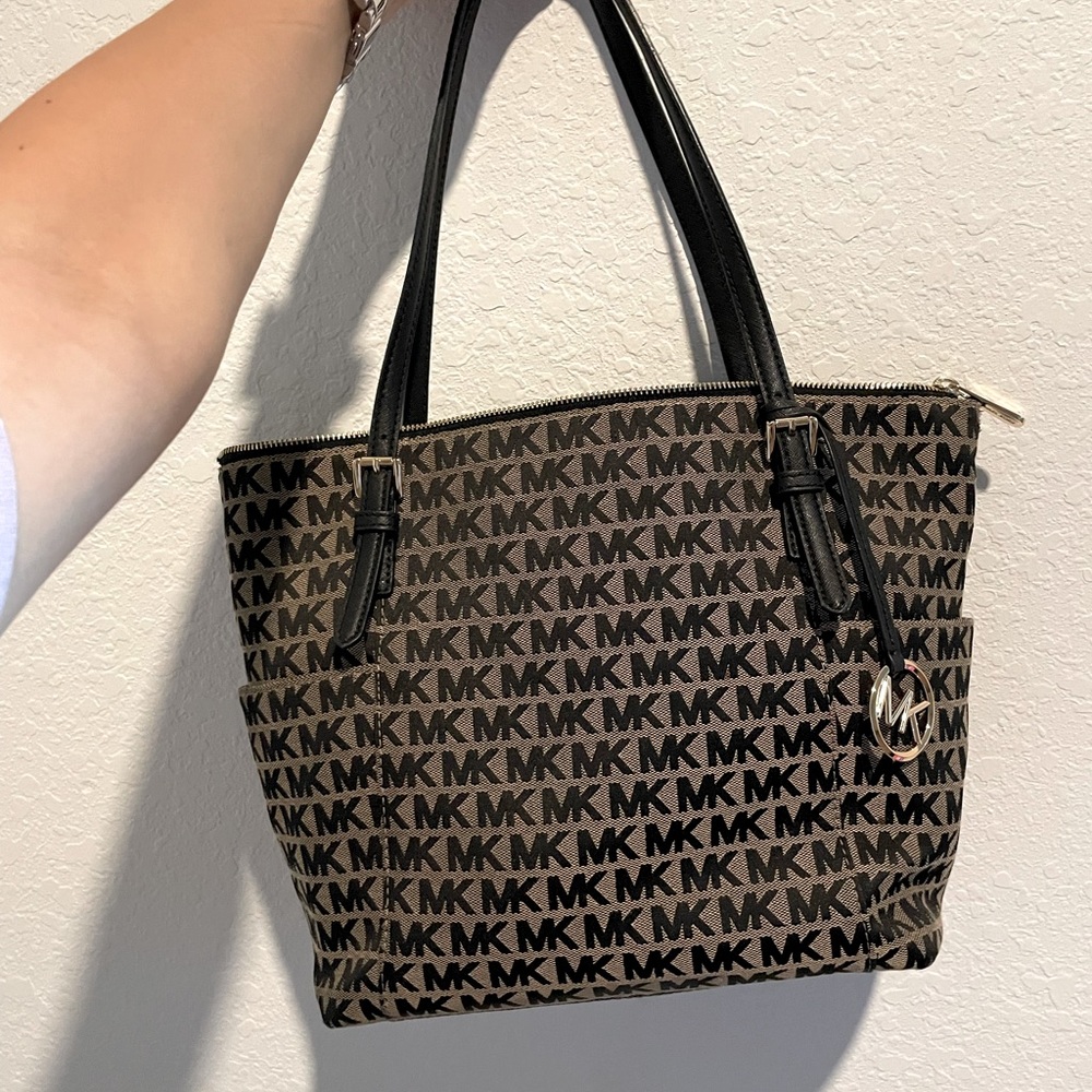 Michael Kors Tote